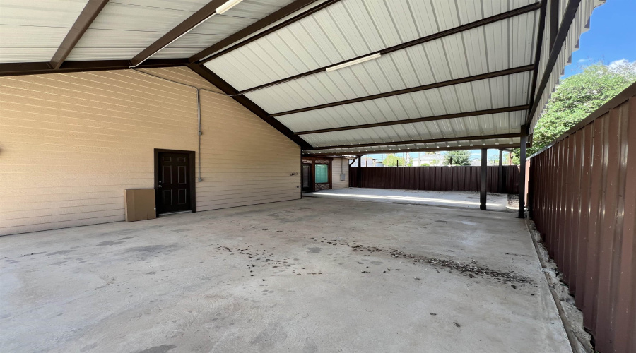 1103 Falcon Ave., Zapata, Texas 78076, 3 Bedrooms Bedrooms, 6 Rooms Rooms,2 BathroomsBathrooms,Residential,For Sale,1103 Falcon Ave.,20254364