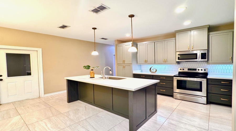 1603 Cozumel Dr, LAREDO, Texas 78046, 3 Bedrooms Bedrooms, 5 Rooms Rooms,2 BathroomsBathrooms,Residential,For Rent,1603 Cozumel Dr,20254375 1603 Cozumel Dr, LAREDO, Texas 78046, 3 Bedrooms Bedrooms, 5 Rooms Rooms,2 BathroomsBathrooms,Residential,For Rent,1603 Cozumel Dr,20254375