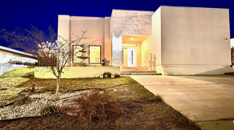 1603 Cozumel Dr, LAREDO, Texas 78046, 3 Bedrooms Bedrooms, 5 Rooms Rooms,2 BathroomsBathrooms,Residential,For Rent,1603 Cozumel Dr,20254375 1603 Cozumel Dr, LAREDO, Texas 78046, 3 Bedrooms Bedrooms, 5 Rooms Rooms,2 BathroomsBathrooms,Residential,For Rent,1603 Cozumel Dr,20254375