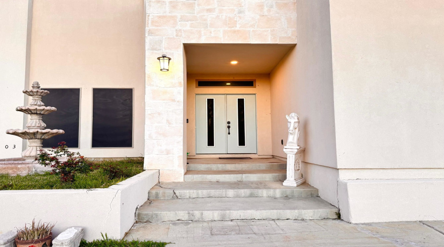 1603 Cozumel Dr, LAREDO, Texas 78046, 3 Bedrooms Bedrooms, 5 Rooms Rooms,2 BathroomsBathrooms,Residential,For Rent,1603 Cozumel Dr,20254375 1603 Cozumel Dr, LAREDO, Texas 78046, 3 Bedrooms Bedrooms, 5 Rooms Rooms,2 BathroomsBathrooms,Residential,For Rent,1603 Cozumel Dr,20254375