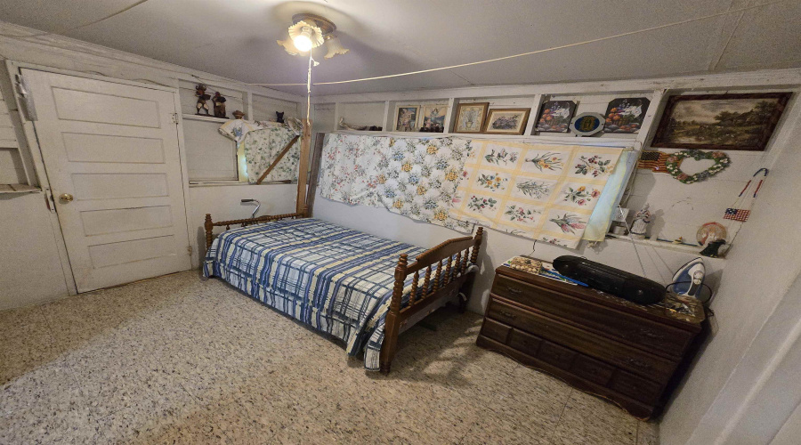 1814 Madison St, Laredo, Texas 78040, 2 Bedrooms Bedrooms, 4 Rooms Rooms,1 BathroomBathrooms,Residential,For Sale,1814 Madison St,20254376