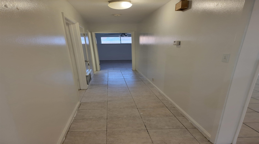 713 A Lindenwood Dr, Laredo, Texas 78045, 3 Bedrooms Bedrooms, 6 Rooms Rooms,2 BathroomsBathrooms,Residential,For Rent,713 A Lindenwood Dr,20254382