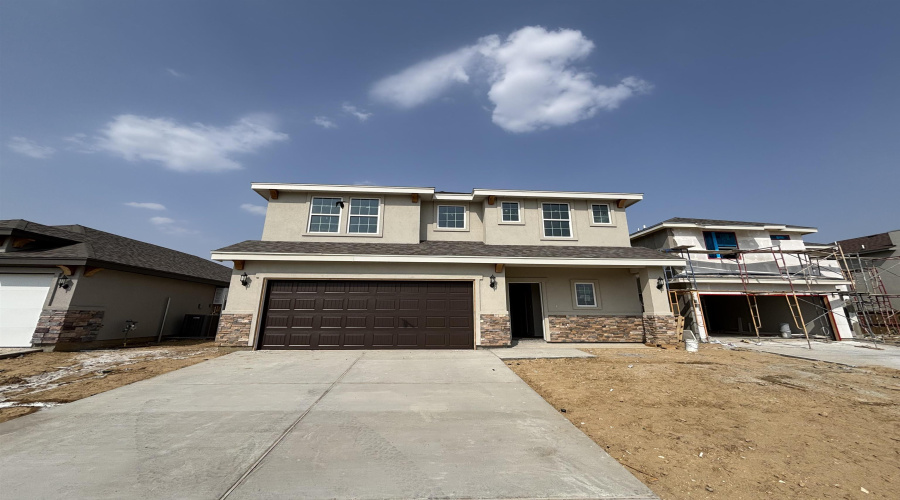 11203 Antigua, Laredo, Texas 78045, 5 Bedrooms Bedrooms, 8 Rooms Rooms,3 BathroomsBathrooms,Residential,For Sale,11203 Antigua,20254385