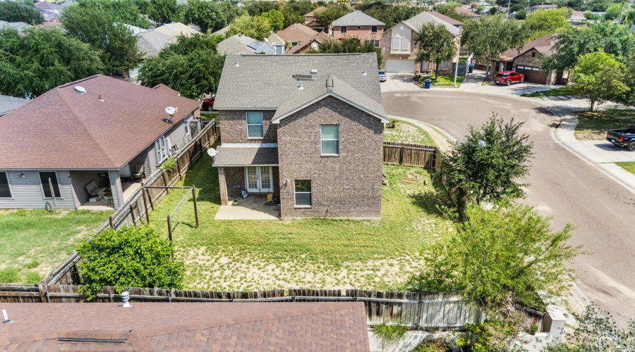 12122 Entrada Lp, Laredo, Texas 78045, 4 Bedrooms Bedrooms, 7 Rooms Rooms,2 BathroomsBathrooms,Residential,For Sale,12122 Entrada Lp,20254388