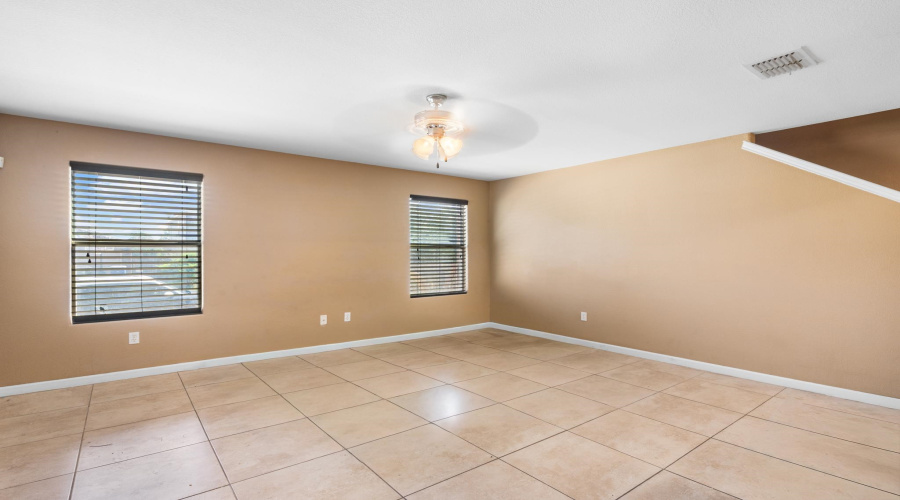 12122 Entrada Lp, Laredo, Texas 78045, 4 Bedrooms Bedrooms, 7 Rooms Rooms,2 BathroomsBathrooms,Residential,For Sale,12122 Entrada Lp,20254388