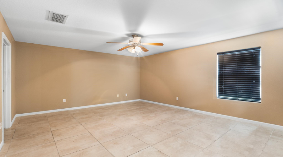 12122 Entrada Lp, Laredo, Texas 78045, 4 Bedrooms Bedrooms, 7 Rooms Rooms,2 BathroomsBathrooms,Residential,For Sale,12122 Entrada Lp,20254388