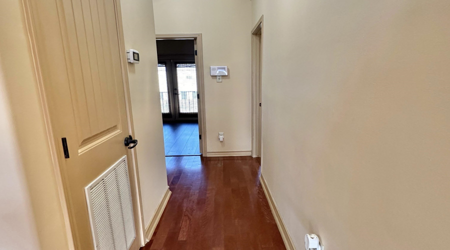 8216 Casa Verde Rd, laredo, Texas 78041, 2 Bedrooms Bedrooms, 5 Rooms Rooms,2 BathroomsBathrooms,Residential,For Sale,8216 Casa Verde Rd,20254389