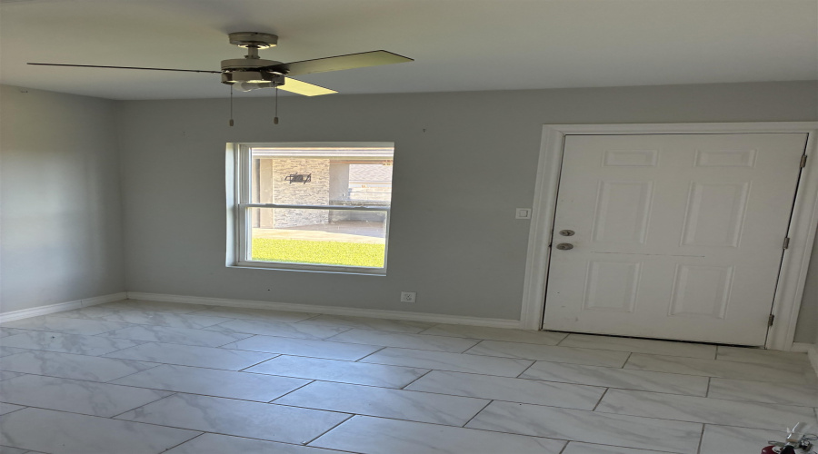 1622 Bilbao Dr., LAREDO, Texas 78046-8949, 4 Bedrooms Bedrooms, 6 Rooms Rooms,2 BathroomsBathrooms,Residential,For Rent,1622 Bilbao Dr.,20254390 1622 Bilbao Dr., LAREDO, Texas 78046-8949, 4 Bedrooms Bedrooms, 6 Rooms Rooms,2 BathroomsBathrooms,Residential,For Rent,1622 Bilbao Dr.,20254390