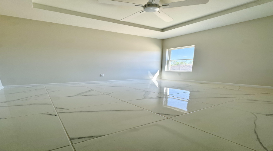 129 Faith Dr., Laredo, Texas 78043, 4 Bedrooms Bedrooms, 5 Rooms Rooms,2 BathroomsBathrooms,Residential,For Sale,129 Faith Dr.,20254401