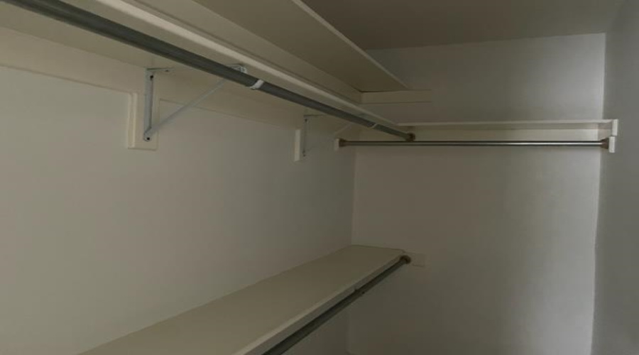 9805 Sterling Lp, LAREDO, Texas 78045, 2 Bedrooms Bedrooms, 4 Rooms Rooms,2 BathroomsBathrooms,Residential,For Rent,9805 Sterling Lp,20254406