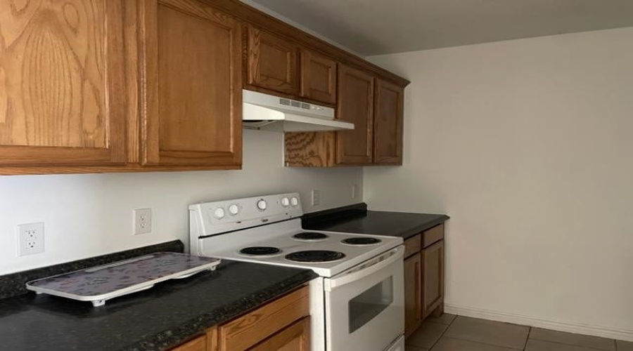 9805 Sterling Lp, LAREDO, Texas 78045, 2 Bedrooms Bedrooms, 4 Rooms Rooms,2 BathroomsBathrooms,Residential,For Rent,9805 Sterling Lp,20254407