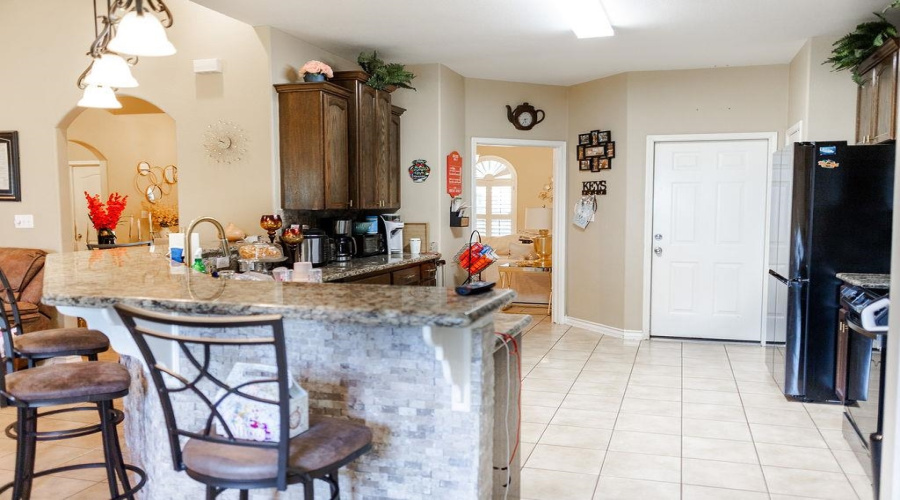 415 Starling Creek Lp, Laredo, Texas 78045, 3 Bedrooms Bedrooms, 5 Rooms Rooms,2 BathroomsBathrooms,Residential,For Rent,415 Starling Creek Lp,20254409