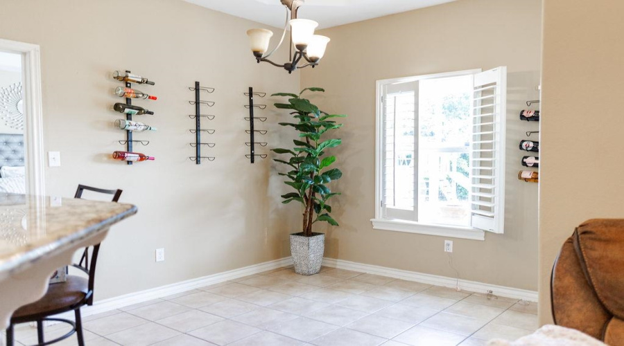415 Starling Creek Lp, Laredo, Texas 78045, 3 Bedrooms Bedrooms, 5 Rooms Rooms,2 BathroomsBathrooms,Residential,For Rent,415 Starling Creek Lp,20254409