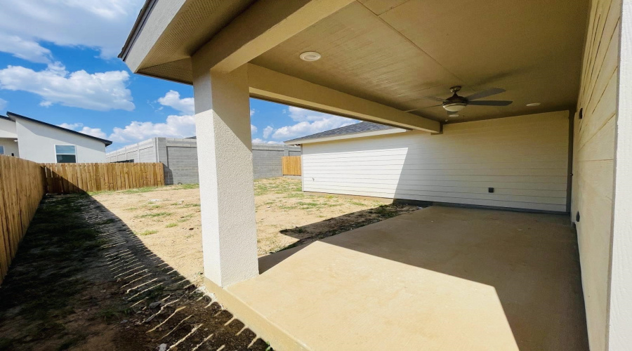 3706 Yoyis St., LAREDO, Texas 78046, 3 Bedrooms Bedrooms, 4 Rooms Rooms,2 BathroomsBathrooms,Residential,For Sale,3706 Yoyis St.,20254411 3706 Yoyis St., LAREDO, Texas 78046, 3 Bedrooms Bedrooms, 4 Rooms Rooms,2 BathroomsBathrooms,Residential,For Sale,3706 Yoyis St.,20254411