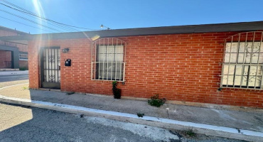 1305 Tilden Ave, Laredo, Texas 78040, 1 Bedroom Bedrooms, 4 Rooms Rooms,1 BathroomBathrooms,Residential,For Rent,1305 Tilden Ave,20254413
