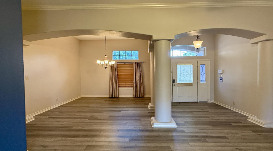 2206 Calle Chiquita Ct, Laredo, Texas 78045, 3 Bedrooms Bedrooms, 6 Rooms Rooms,2 BathroomsBathrooms,Residential,For Rent,2206 Calle Chiquita Ct,20254414