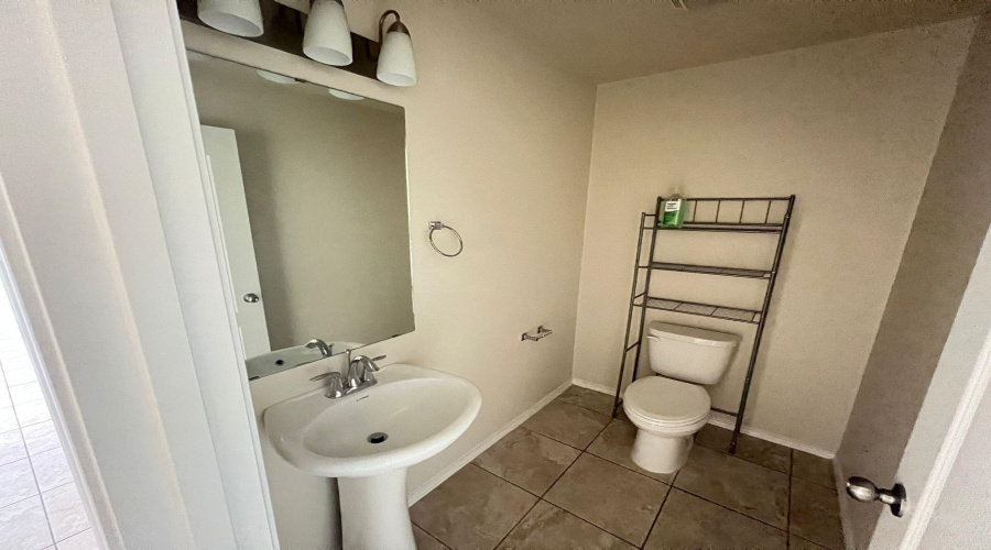 1510 Port Texas Dr., laredo, Texas 78045, 3 Bedrooms Bedrooms, 4 Rooms Rooms,2 BathroomsBathrooms,Residential,For Rent,1510 Port Texas Dr.,20254419 1510 Port Texas Dr., laredo, Texas 78045, 3 Bedrooms Bedrooms, 4 Rooms Rooms,2 BathroomsBathrooms,Residential,For Rent,1510 Port Texas Dr.,20254419