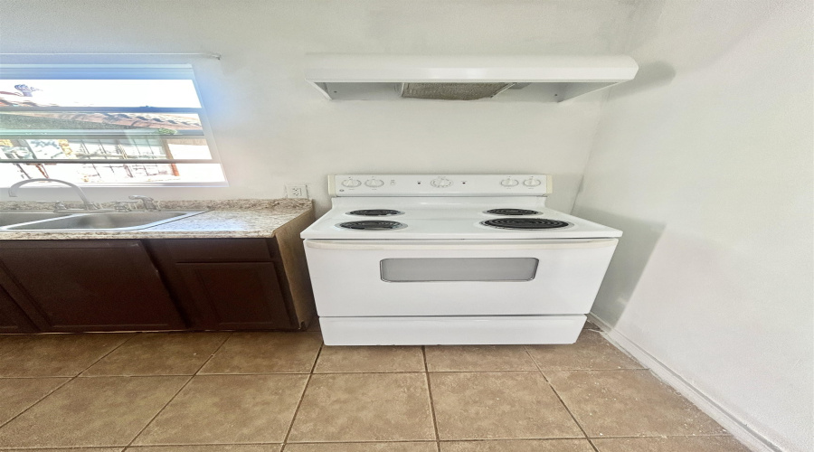 116 Soledad Lp, Laredo, Texas 78043, 1 Bedroom Bedrooms, 1 Room Rooms,1 BathroomBathrooms,Residential,For Rent,116 Soledad Lp,20254422