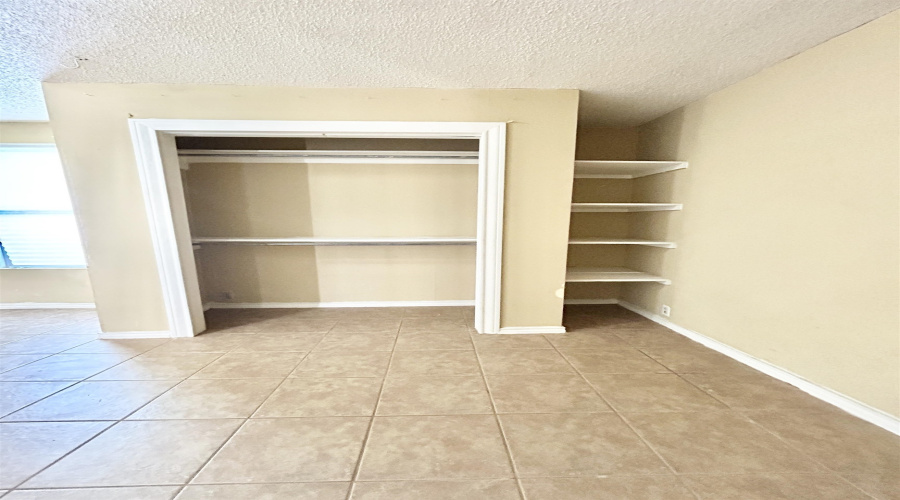 116 Soledad Lp, Laredo, Texas 78043, 1 Bedroom Bedrooms, 1 Room Rooms,1 BathroomBathrooms,Residential,For Rent,116 Soledad Lp,20254422