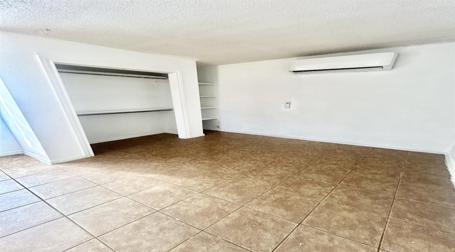 116 Soledad Lp, Laredo, Texas 78043, 1 Bedroom Bedrooms, 1 Room Rooms,1 BathroomBathrooms,Residential,For Rent,116 Soledad Lp,20254422
