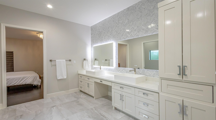 2811 O'Henry Dr, Laredo, Texas 78045-000, 3 Bedrooms Bedrooms, 5 Rooms Rooms,2 BathroomsBathrooms,Residential,For Sale,2811 O'Henry Dr,20254432