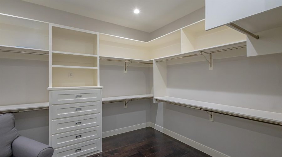 2811 O'Henry Dr, Laredo, Texas 78045-000, 3 Bedrooms Bedrooms, 5 Rooms Rooms,2 BathroomsBathrooms,Residential,For Sale,2811 O'Henry Dr,20254432