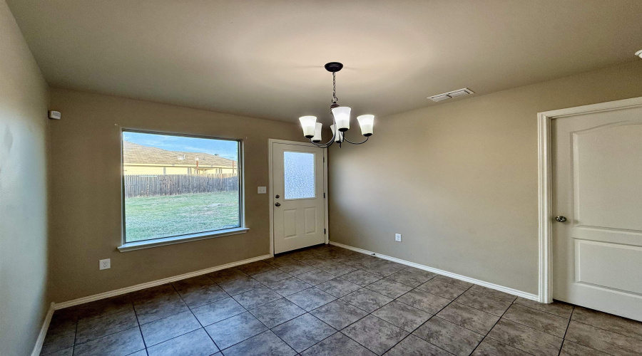 3910 Jose De La Paz, Laredo, Texas 78046, 3 Bedrooms Bedrooms, 3 Rooms Rooms,2 BathroomsBathrooms,Residential,For Sale,3910 Jose De La Paz,20254433