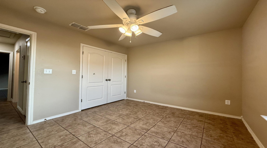 3910 Jose De La Paz, Laredo, Texas 78046, 3 Bedrooms Bedrooms, 3 Rooms Rooms,2 BathroomsBathrooms,Residential,For Sale,3910 Jose De La Paz,20254433