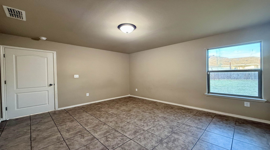 3910 Jose De La Paz, Laredo, Texas 78046, 3 Bedrooms Bedrooms, 3 Rooms Rooms,2 BathroomsBathrooms,Residential,For Sale,3910 Jose De La Paz,20254433