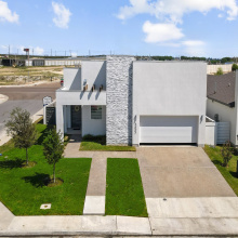 4002 Sun Valley Dr., Laredo, Texas 78045, 3 Bedrooms Bedrooms, 5 Rooms Rooms,2 BathroomsBathrooms,Residential,For Sale,4002 Sun Valley Dr.,20254434
