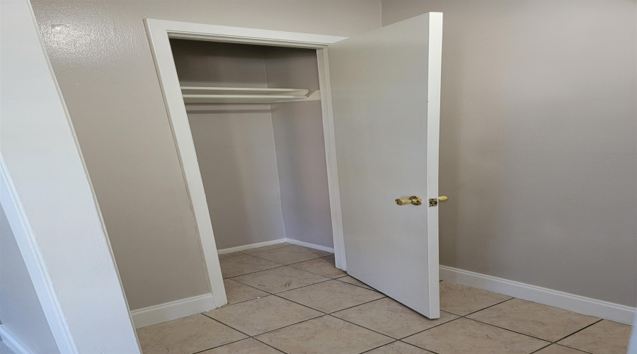 713 B Lindenwood Dr, Laredo, Texas 78045, 3 Bedrooms Bedrooms, 6 Rooms Rooms,2 BathroomsBathrooms,Residential,For Rent,713 B Lindenwood Dr,20254438