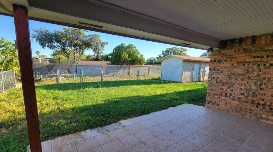713 B Lindenwood Dr, Laredo, Texas 78045, 3 Bedrooms Bedrooms, 6 Rooms Rooms,2 BathroomsBathrooms,Residential,For Rent,713 B Lindenwood Dr,20254438