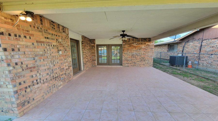 713 B Lindenwood Dr, Laredo, Texas 78045, 3 Bedrooms Bedrooms, 6 Rooms Rooms,2 BathroomsBathrooms,Residential,For Rent,713 B Lindenwood Dr,20254438