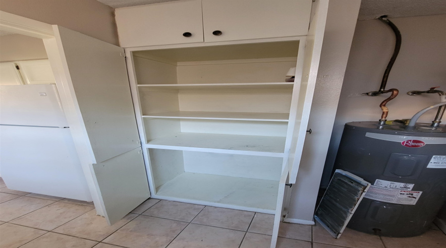 713 B Lindenwood Dr, Laredo, Texas 78045, 3 Bedrooms Bedrooms, 6 Rooms Rooms,2 BathroomsBathrooms,Residential,For Rent,713 B Lindenwood Dr,20254438