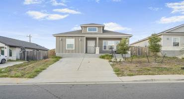 1616 Tesis Dr., LAREDO, Texas 78046, 4 Bedrooms Bedrooms, 5 Rooms Rooms,2 BathroomsBathrooms,Residential,For Rent,1616 Tesis Dr.,20254443
