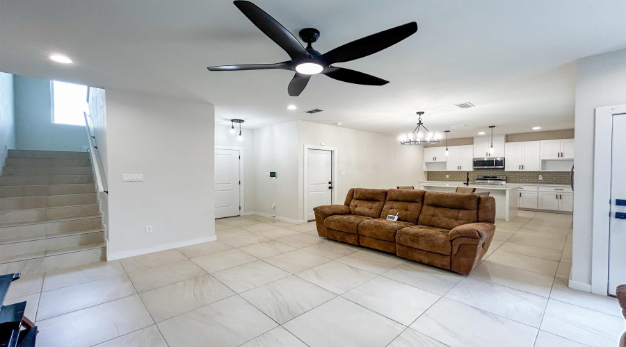 5707 Kylee Dr., Laredo, Texas 78043, 3 Bedrooms Bedrooms, 6 Rooms Rooms,2 BathroomsBathrooms,Residential,For Sale,5707 Kylee Dr.,20254449