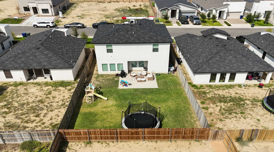 5707 Kylee Dr., Laredo, Texas 78043, 3 Bedrooms Bedrooms, 6 Rooms Rooms,2 BathroomsBathrooms,Residential,For Sale,5707 Kylee Dr.,20254449