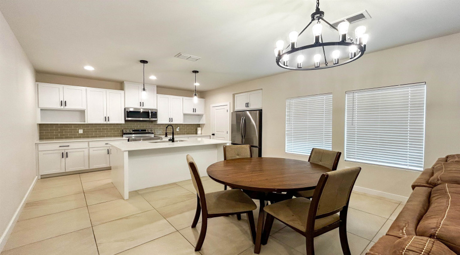 5707 Kylee Dr., Laredo, Texas 78043, 3 Bedrooms Bedrooms, 6 Rooms Rooms,2 BathroomsBathrooms,Residential,For Sale,5707 Kylee Dr.,20254449