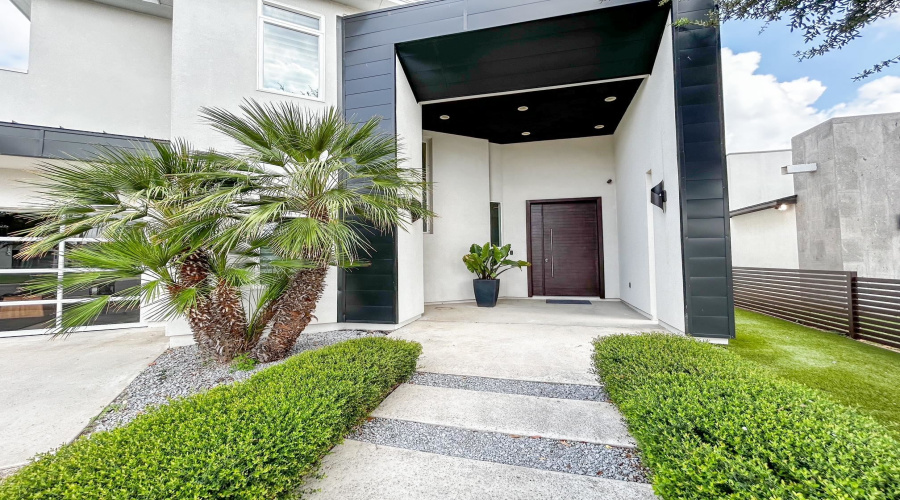 7617 Agatha Christie Dr., Laredo, Texas 78041, 4 Bedrooms Bedrooms, 10 Rooms Rooms,5 BathroomsBathrooms,Residential,For Sale,7617 Agatha Christie Dr.,20254451