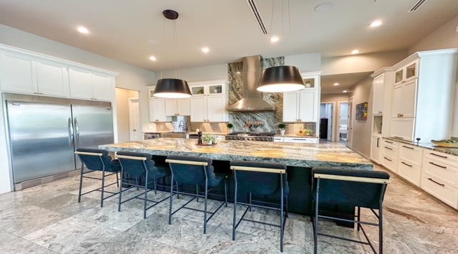 7617 Agatha Christie Dr., Laredo, Texas 78041, 4 Bedrooms Bedrooms, 10 Rooms Rooms,5 BathroomsBathrooms,Residential,For Sale,7617 Agatha Christie Dr.,20254451
