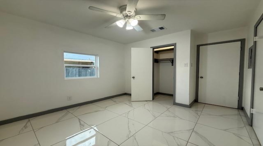 9549 Canvasback Dr, Laredo, Texas 78045, 3 Bedrooms Bedrooms, 4 Rooms Rooms,1 BathroomBathrooms,Residential,For Rent,9549 Canvasback Dr,20254455