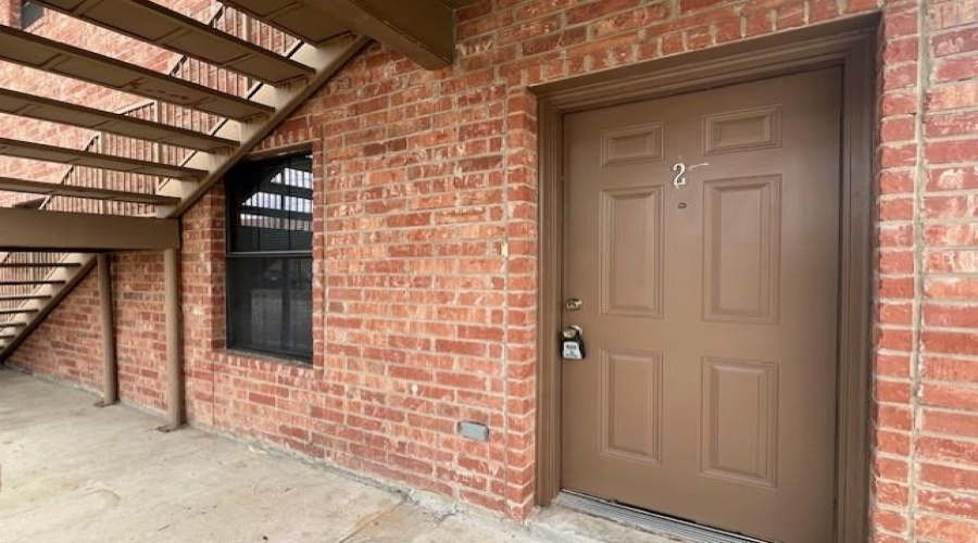 902 Laredo St, Laredo, Texas 78040, 2 Bedrooms Bedrooms, 4 Rooms Rooms,1 BathroomBathrooms,Residential,For Rent,902 Laredo St,20254464
