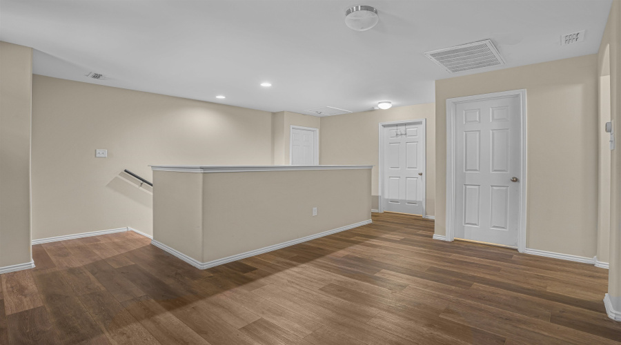 205 Aquero Blvd, Laredo, Texas 78045, 3 Bedrooms Bedrooms, 6 Rooms Rooms,2 BathroomsBathrooms,Residential,For Sale,205 Aquero Blvd,20254035