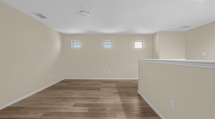205 Aquero Blvd, Laredo, Texas 78045, 3 Bedrooms Bedrooms, 6 Rooms Rooms,2 BathroomsBathrooms,Residential,For Sale,205 Aquero Blvd,20254035