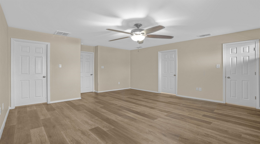 205 Aquero Blvd, Laredo, Texas 78045, 3 Bedrooms Bedrooms, 6 Rooms Rooms,2 BathroomsBathrooms,Residential,For Sale,205 Aquero Blvd,20254035