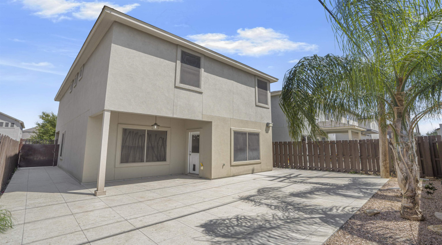 205 Aquero Blvd, Laredo, Texas 78045, 3 Bedrooms Bedrooms, 6 Rooms Rooms,2 BathroomsBathrooms,Residential,For Sale,205 Aquero Blvd,20254035