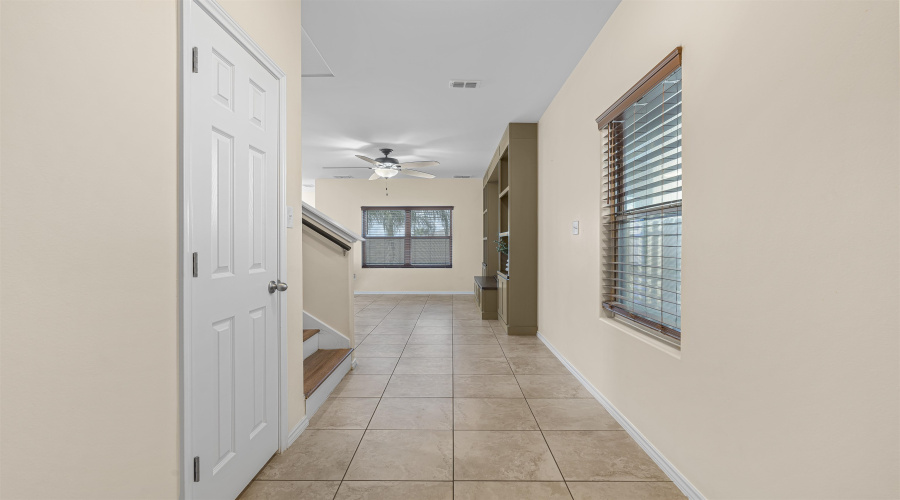 205 Aquero Blvd, Laredo, Texas 78045, 3 Bedrooms Bedrooms, 6 Rooms Rooms,2 BathroomsBathrooms,Residential,For Sale,205 Aquero Blvd,20254035
