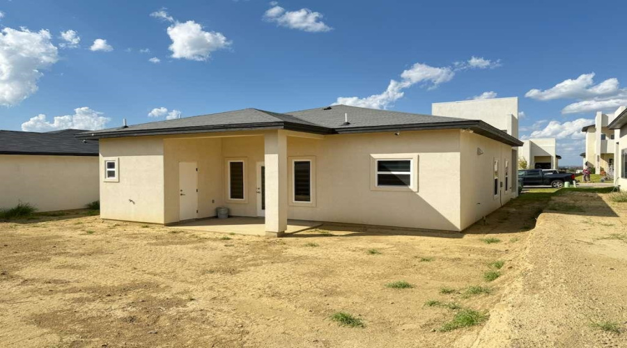 1723 Coba Dr., laredo, Texas 78046, 3 Bedrooms Bedrooms, 5 Rooms Rooms,2 BathroomsBathrooms,Residential,For Sale,1723 Coba Dr.,20254468