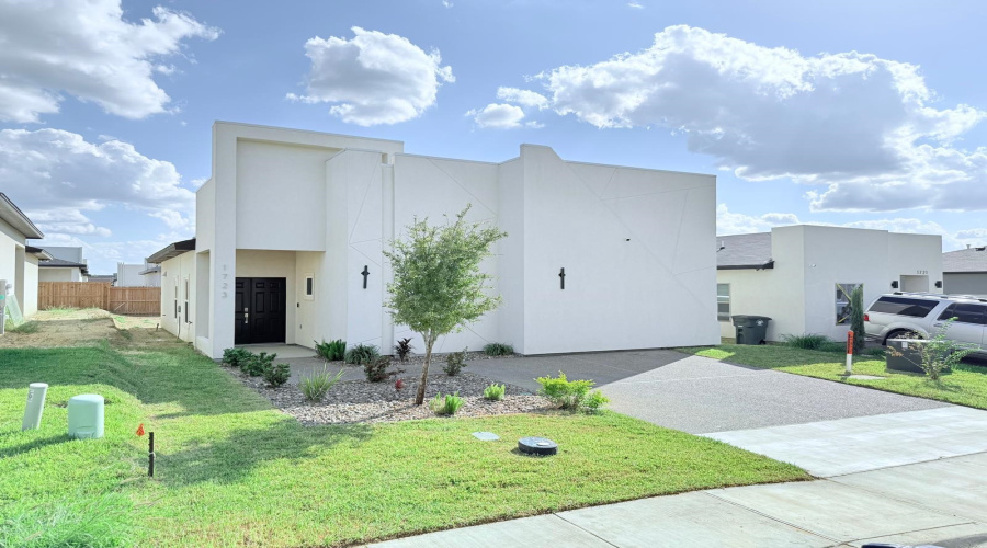 1723 Coba Dr., laredo, Texas 78046, 3 Bedrooms Bedrooms, 5 Rooms Rooms,2 BathroomsBathrooms,Residential,For Sale,1723 Coba Dr.,20254468