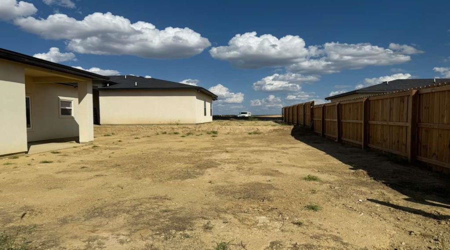 1723 Coba Dr., laredo, Texas 78046, 3 Bedrooms Bedrooms, 5 Rooms Rooms,2 BathroomsBathrooms,Residential,For Sale,1723 Coba Dr.,20254468